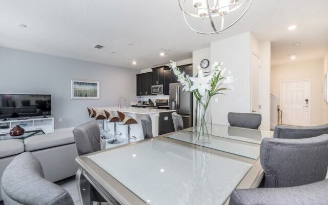 8986stid 4 Bedroom Townhouse