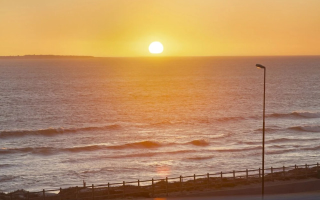 African Beauty at The Bay