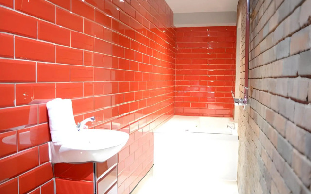 Arthouse Hotel