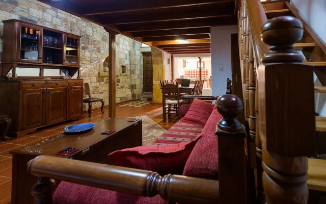 Traditional Cretan Stone House 2
