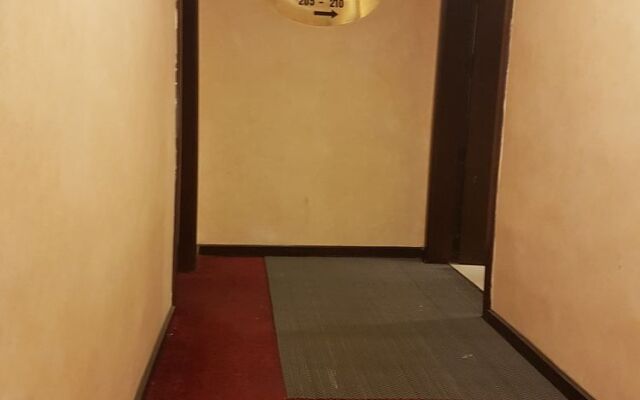 Sahara Hotel