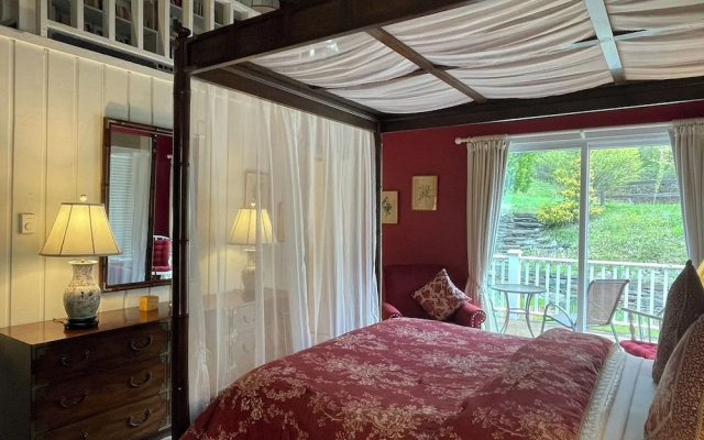Deerhill Inn