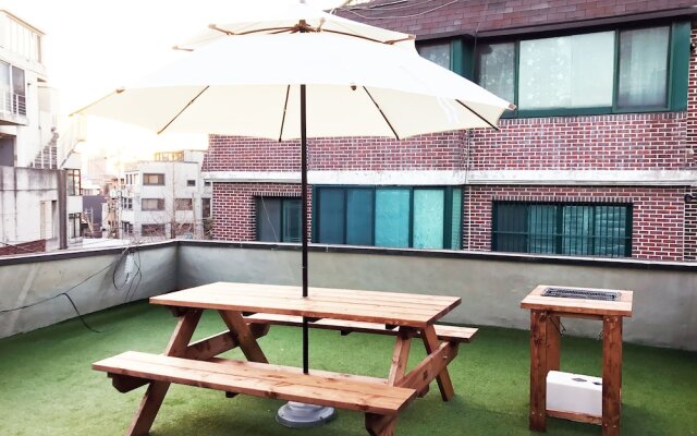 Leo Guesthouse Hongdae 2nd Branch