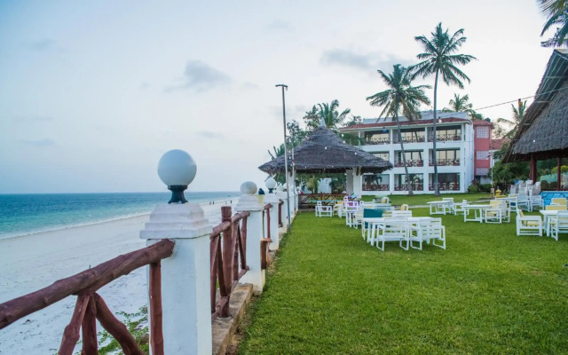 Nyali Beach Holiday Resort