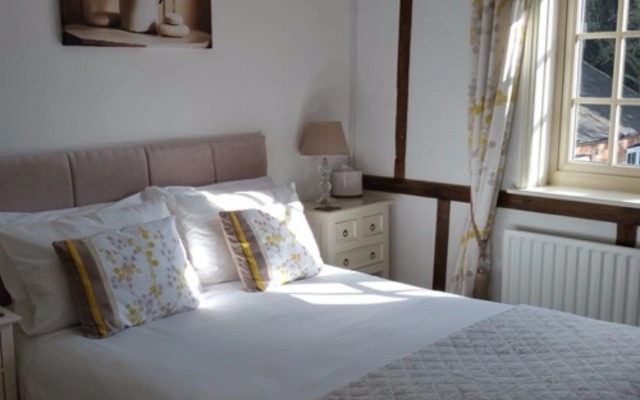 Woodleys Farmhouse