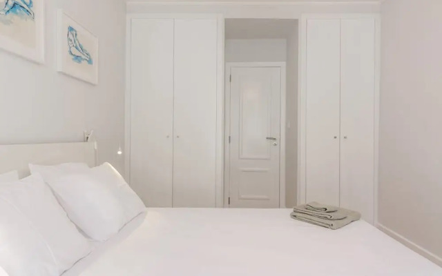 Penha1 · Lisbon's Charming and Bright Apartment