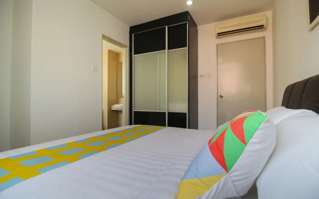 OYO Home 572 Classy 2 Bedroom Taragon Puteri