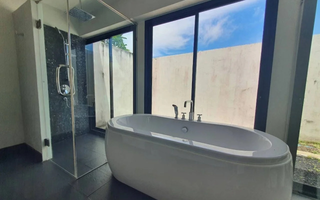 Blu Village Pool Villa