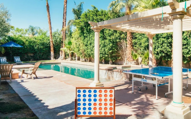 Silverado by AvantStay | WALK TO COACHELLA! Spanish Style Villa in Indio