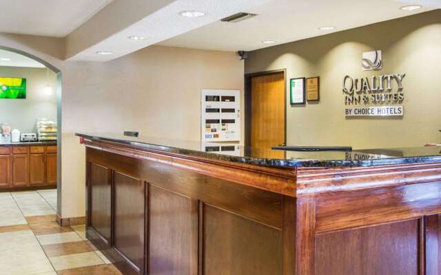 Quality Inn & Suites Kimberly - Appleton East