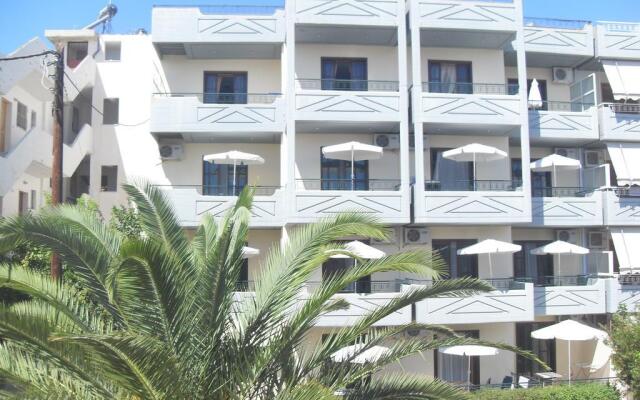 Hotel Pavlos & Studios