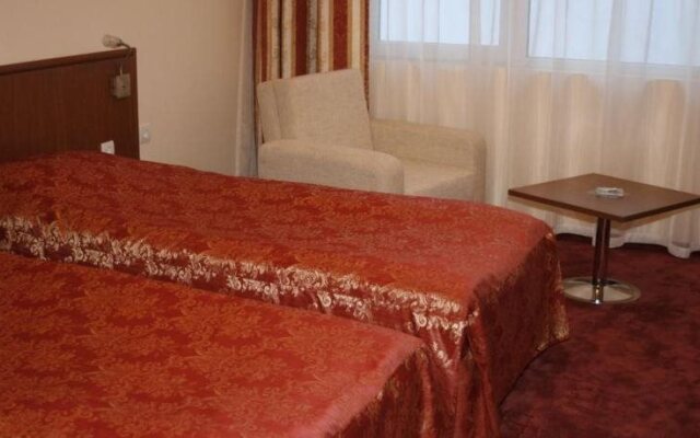 Elegance Hotel Asenovgard