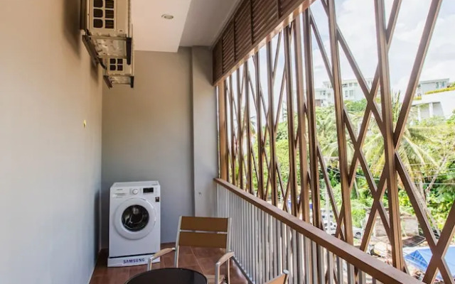 Palmetto Condominium