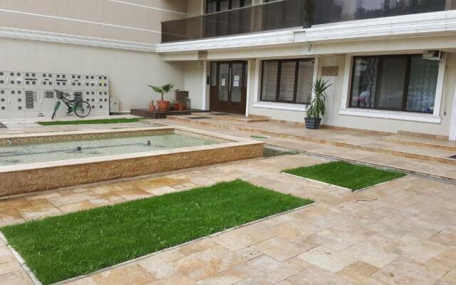 Solid House Residence