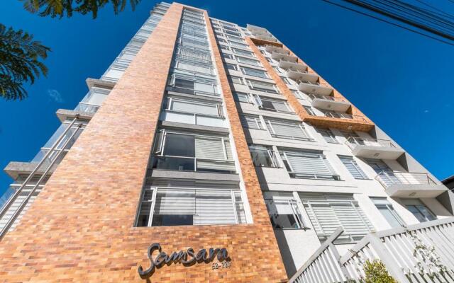 Suite de Lujo, Piso Alto, junto Parque Carolina