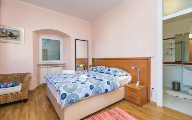 Amazing Home in Opatija with Hot Tub, WiFi & 3 Bedrooms