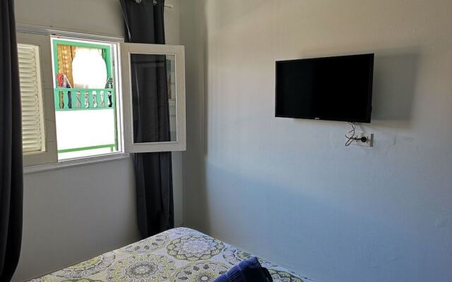 Suites Charco de San Gines