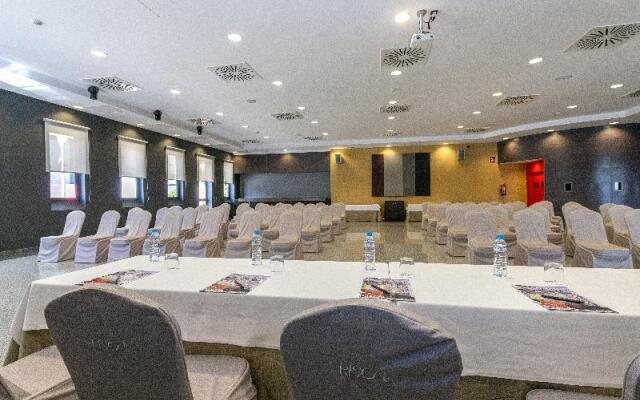 Hotel Sercotel Riscal