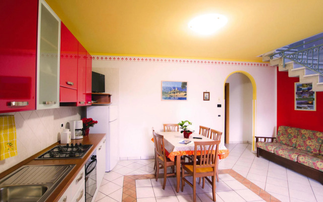 Apartment in Ascea With Garden