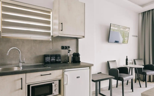 Lighthouse Apartments