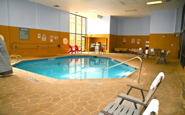 MCM Eleganté Hotel & Suites