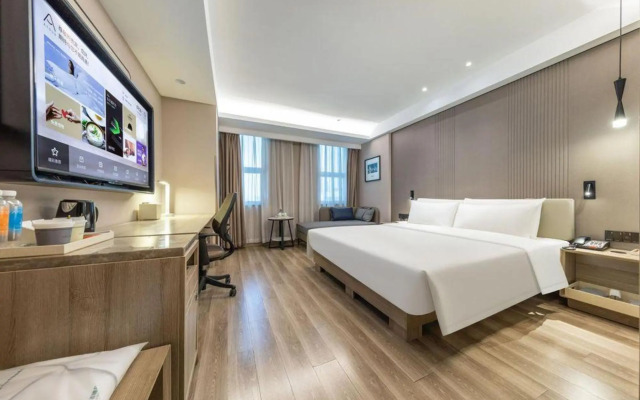 Atour Hotel Nanjing Road Small White Building Tianjin