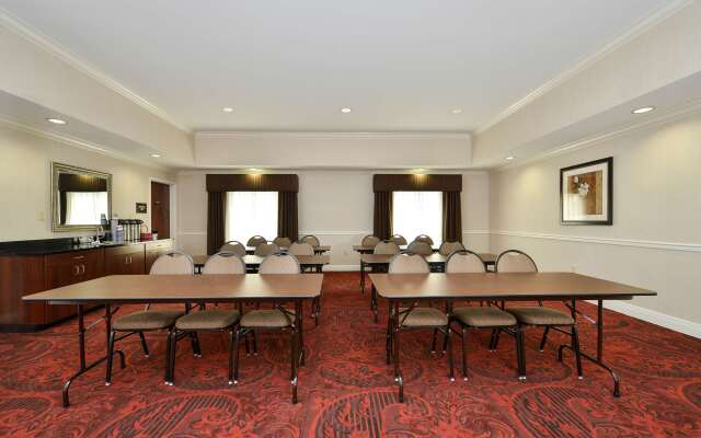 Best Western Plus Louisa