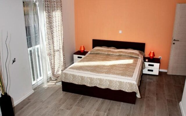 Apartments Premantura Dom