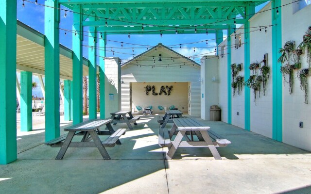 Costa Azul at Sunflower Beach