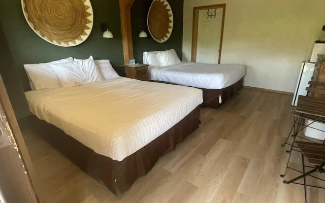 The Spruce Lodge