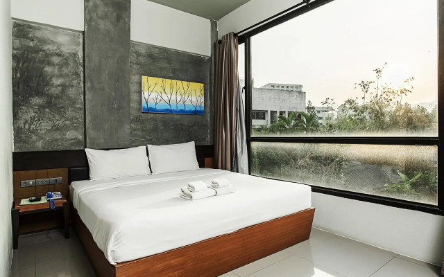 B2 Green Boutique & Budget Hotel