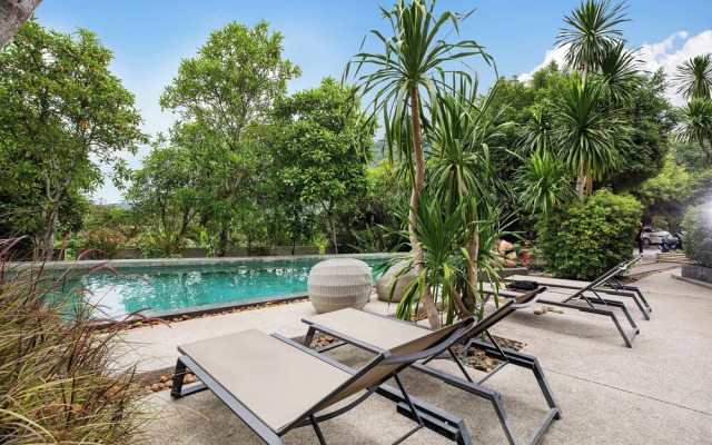 2BR Duplex Pavilion P12 in Natural Park