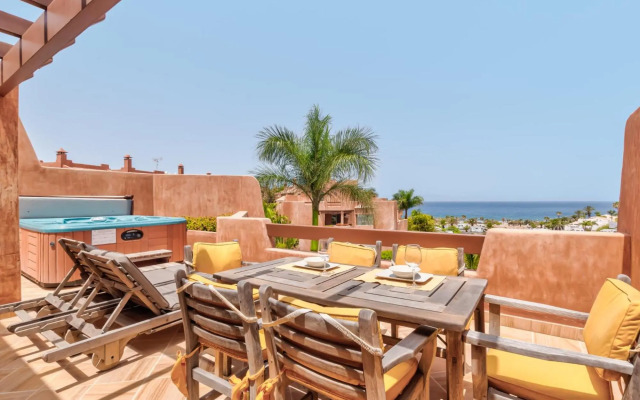 Romen 2-2 PENTHOUSE SEA VIEW & JACUZZI 2B