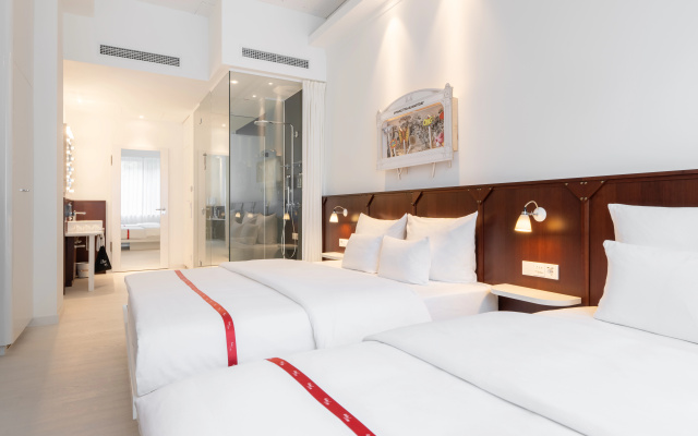 Ruby Leni Hotel Dusseldorf