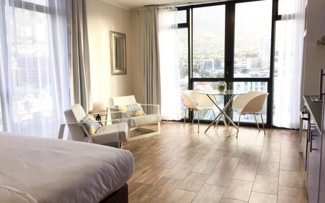 Urban Oasis at The Four Seasons