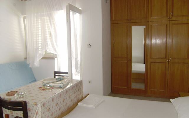 Apartments Neve