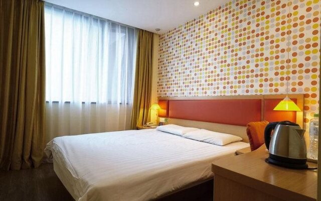Home Inn (Hangzhou Wen'er Road Xueyuan Road)