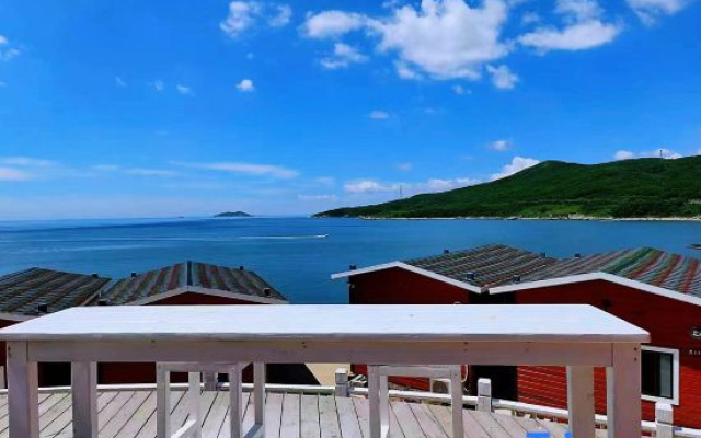 Mermaid Seaview Cabin B&B (Juehua Island Nanhaiyan Branch)