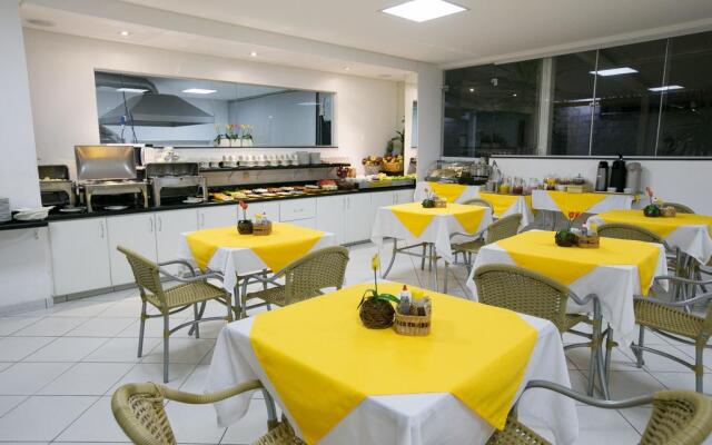 Hotel Sansaed