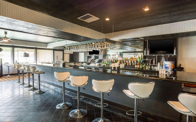 Pocono Inn & Banquet