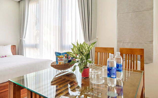 Sandy Apartment - Walk to the beach