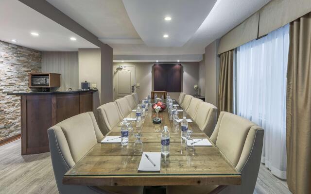 Hampton Inn by Hilton Sydney
