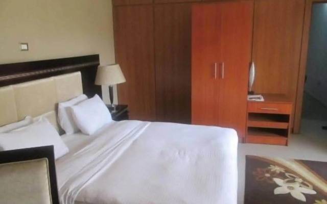 Gombe Jewel Hotel