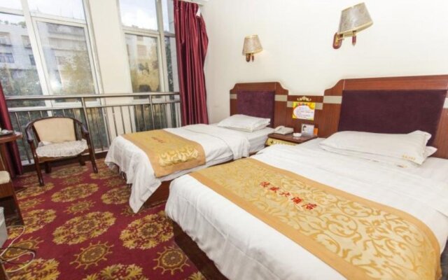 Qujing Desheng Hotel