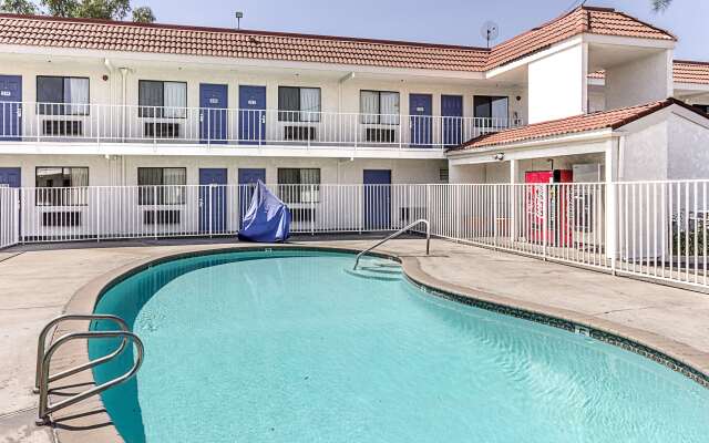 Motel 6 Fresno, CA