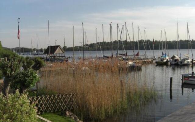 Sommerhaus am See - Römitzer Mühle