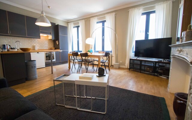 Charming Triplex Near Avenue Louise