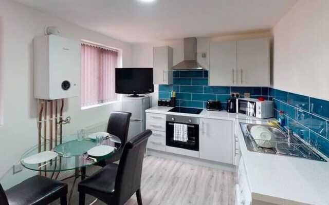 Vintage Holiday Home in Worcestershire With Jacuzzi