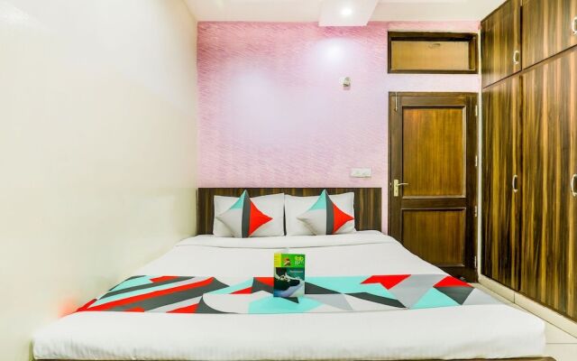 Fabhotel New Dk Palace