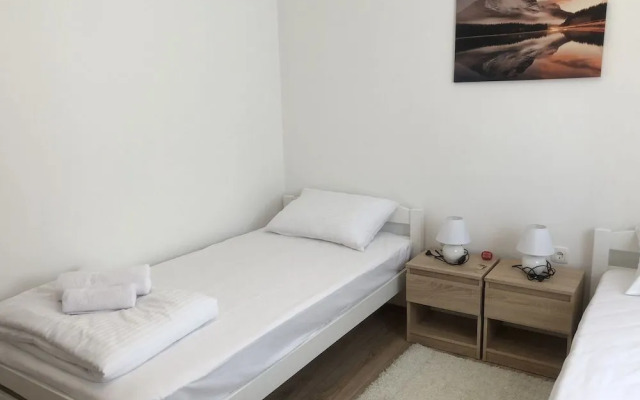 Lovely house Ena -near the beach, in a very quiet area